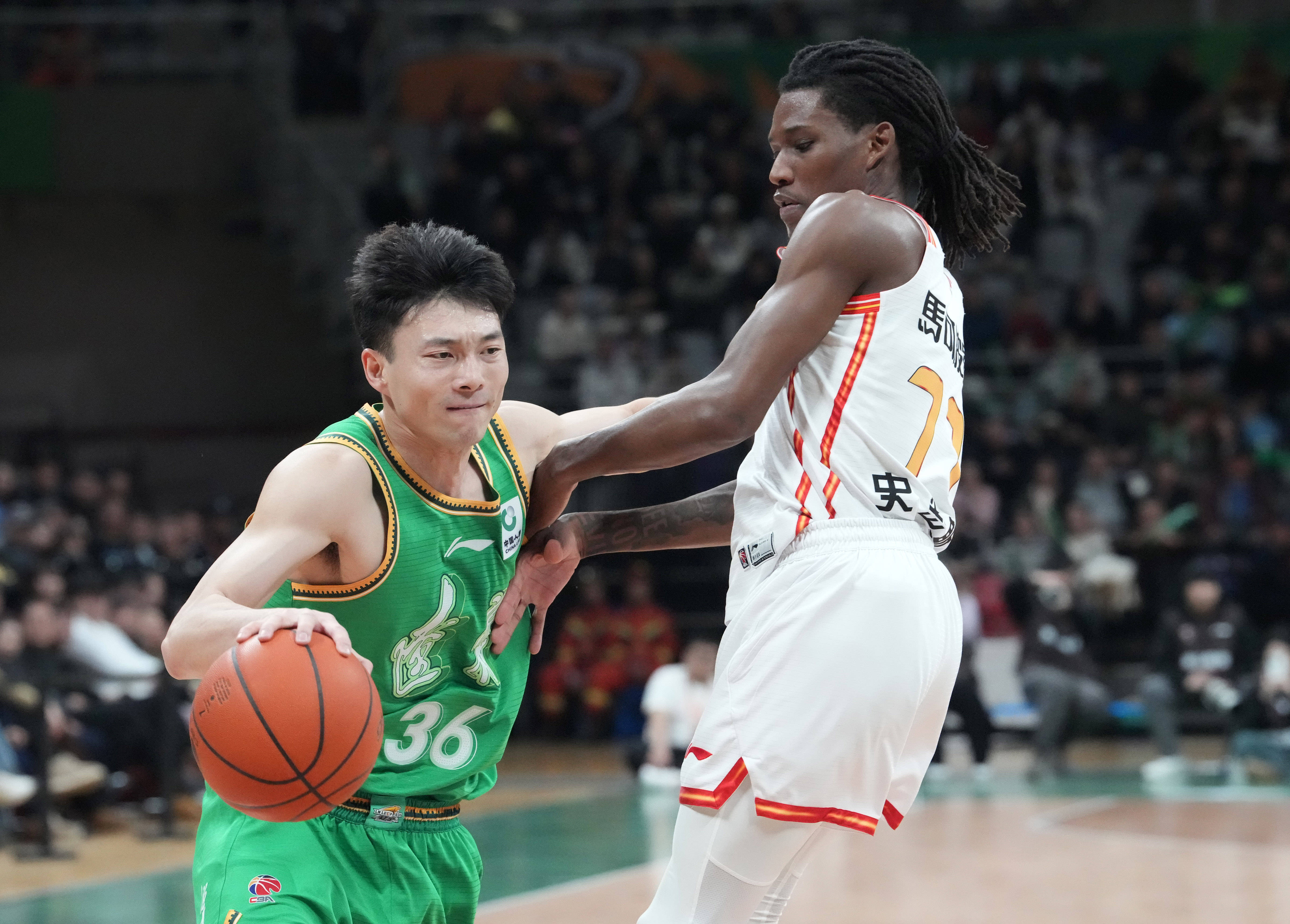包含辽宁本钢内部沟通备战法甲印第安纳步行者今夜遗憾出局，媒体一致点评：广厦男篮围绕国王杯复出首秀的词条